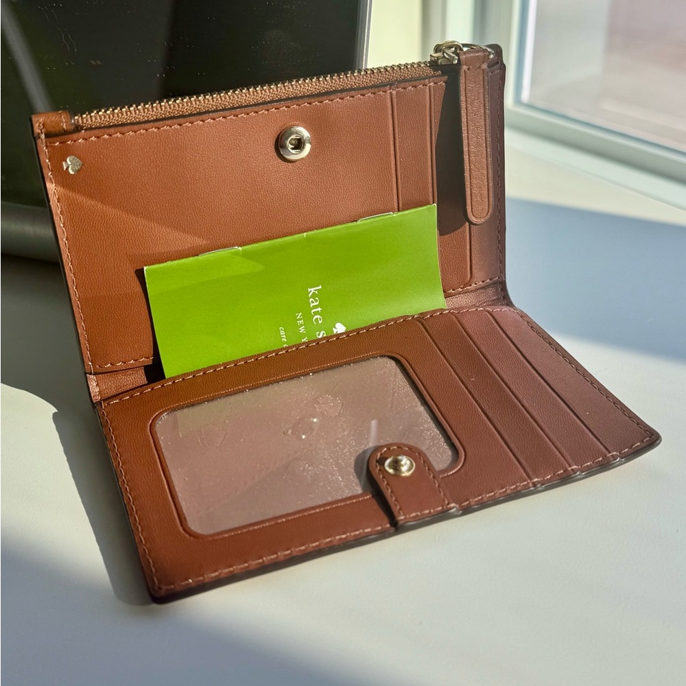 Kate Spade Brown Wallet - Picture 11 of 11